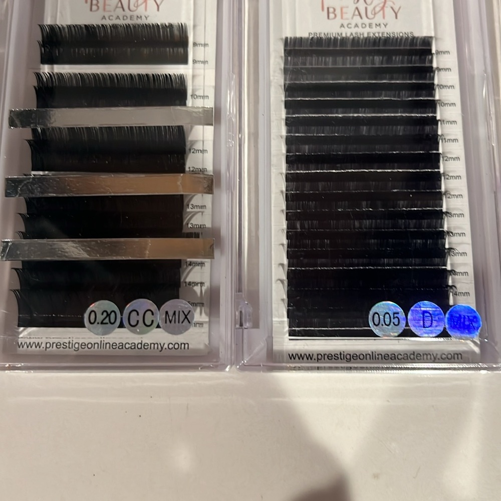 Lash Starter Kit - Picture 3 of 4